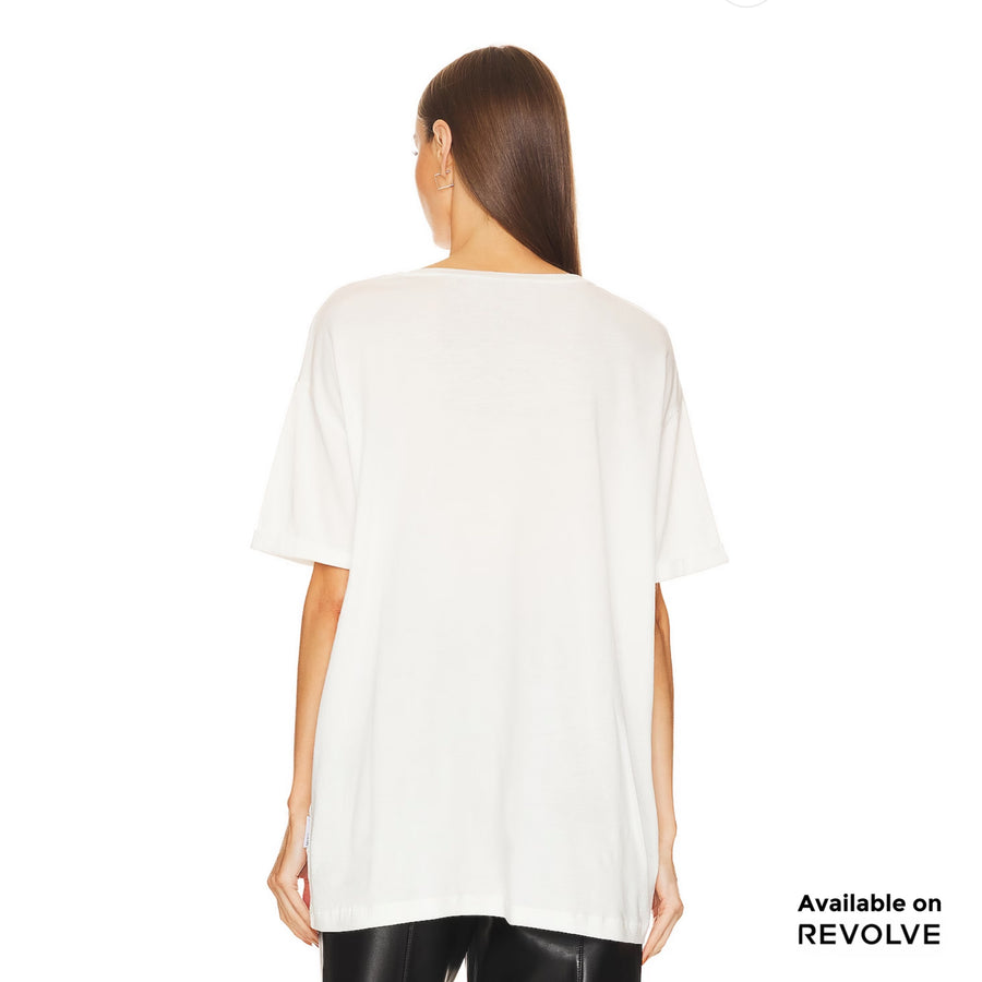 Little Miss Weekend Trip - Oversized Tee - White White / XS