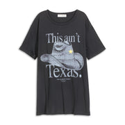 This Ain'T Texas - Oversized Tee - Black - The Laundry Room