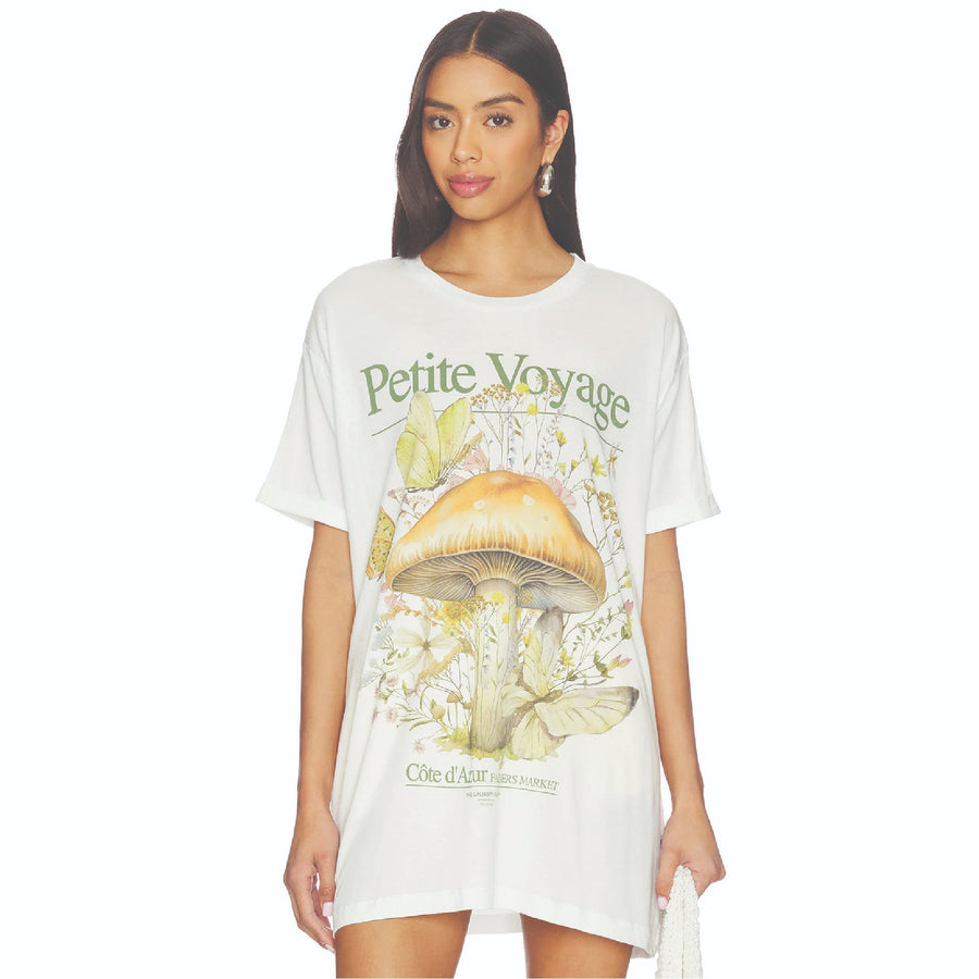 Petite Voyage - Oversized Tee - White - The Laundry Room