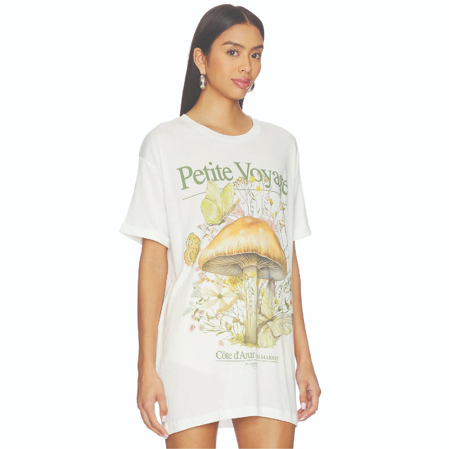 Petite Voyage - Oversized Tee - White - The Laundry Room
